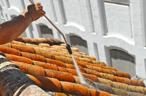Nettoyage de toitures - Durban-Corbières